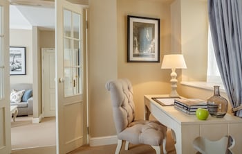 Suite, 1 Bedroom (King/Twin)