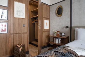 1 Bedroom Apartment Club