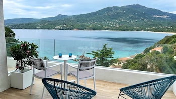 Deluxe Room, 1 Bedroom, Balcony, Sea View