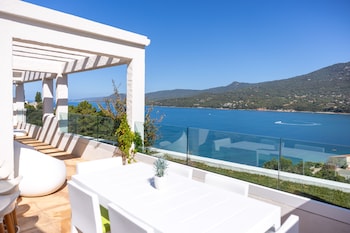Family Suite, 2 Bedrooms, Sea View