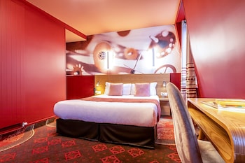 Triple Room (2 adults + 1 child -16 years old)