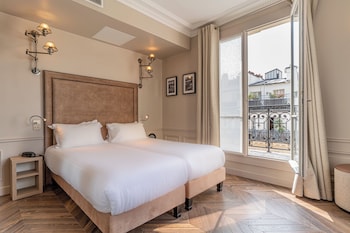 Deluxe Double or Twin Room, Balcony, City View