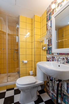 Classic Single Room