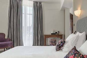 Luxe Room