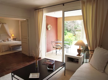 Premium Suite