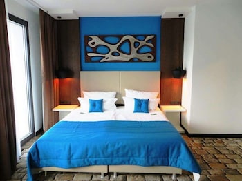Twin Room (Superior)