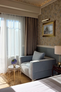 Deluxe Rooms with King Bed & Sofa Bed, Ladadika View