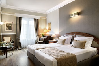 Side Sea View Premium Twin