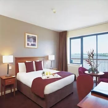 Standard Double Room, 1 Double Bed, River View