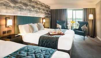 Signature Triple Room