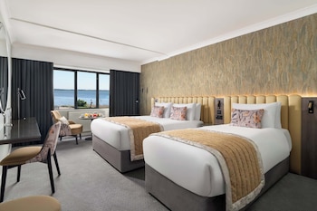 Signature Triple Room