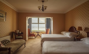 Deluxe Room, 1 Double Bed, Sea View