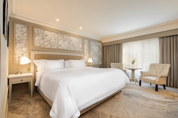 Executive King Room