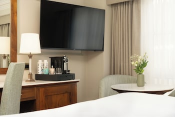 Signature King Room