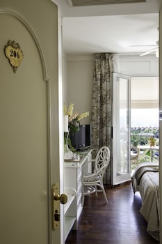 Classic Double Room, Balcony