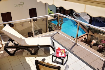 Double Room, 1 Double Bed, Terrace, Garden View