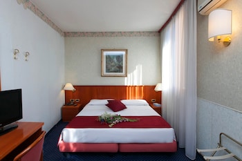 Classic Double or Twin Room