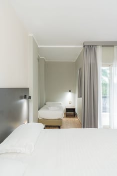 Comfort Triple Room, Balcony