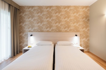 Comfort Double or Twin Room, Balcony