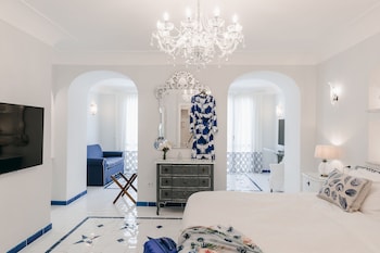 Junior Suite, 1 Queen Bed, Garden View
