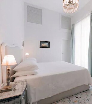 Basic Double or Twin Room