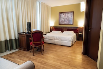 Comfort Quadruple Room