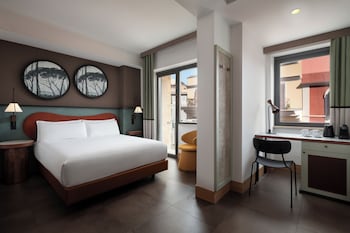 Room, 1 Queen Bed, Balcony (Terrace)