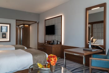 Deluxe Room, 2 Queen Beds