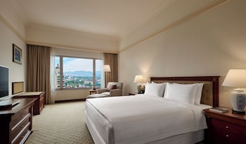 Superior City View Room (King Bed)