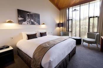 Superior Room, 1 King Bed