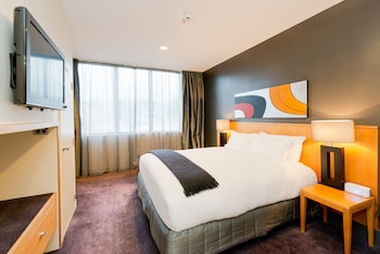 Suite, 1 King Bed, Tower