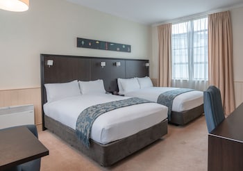 Standard Room, 2 Double Beds