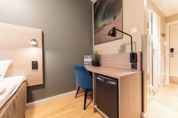 Double Room (Compact)