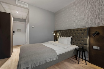 Single Room (Compact)