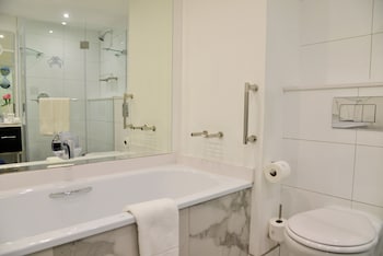 Standard Twin Room (LUXT)