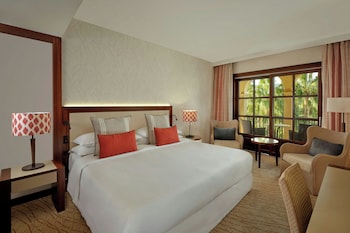 Superior Room, 1 King Bed, Resort View (Balcony)