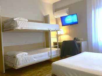 Deluxe Quadruple Room, 1 Bedroom