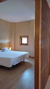 Junior Studio Suite